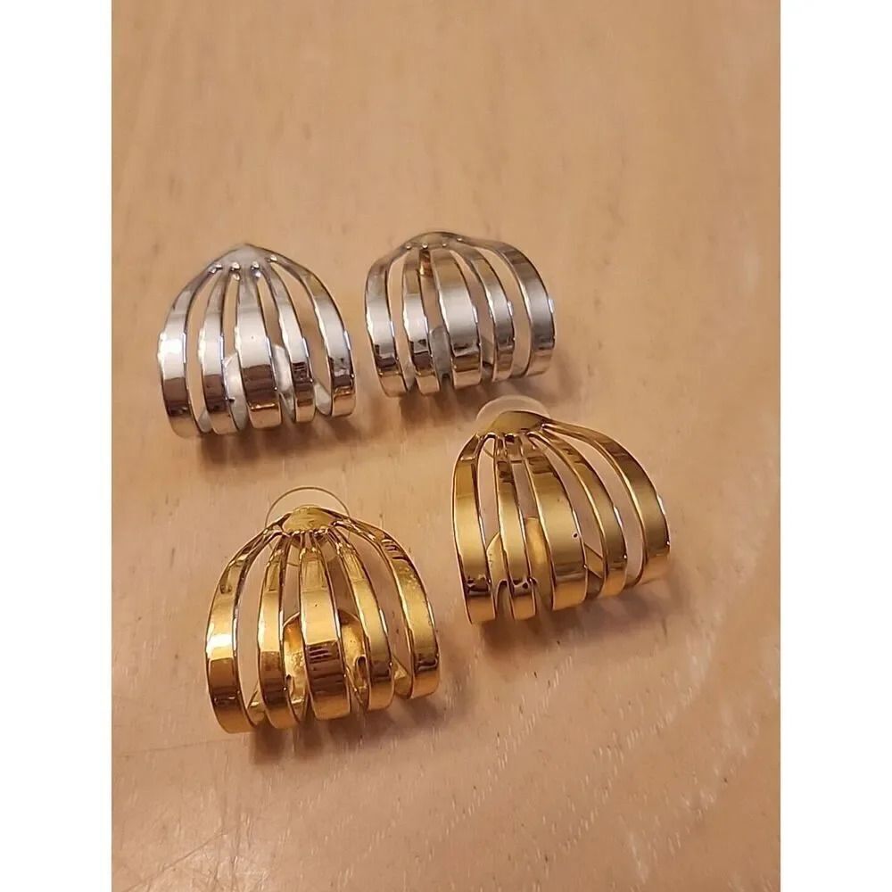 Vintage open/split hoop silver tone And Gold Tone earrings